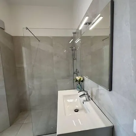 Luxury Sole Appartement Moltrasio