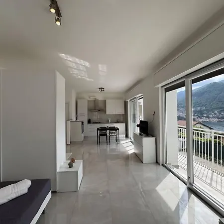 Luxury Sole Moltrasio