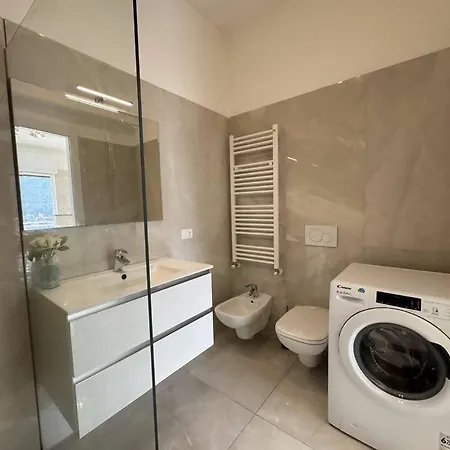 Apartment Luxury Sole Moltrasio